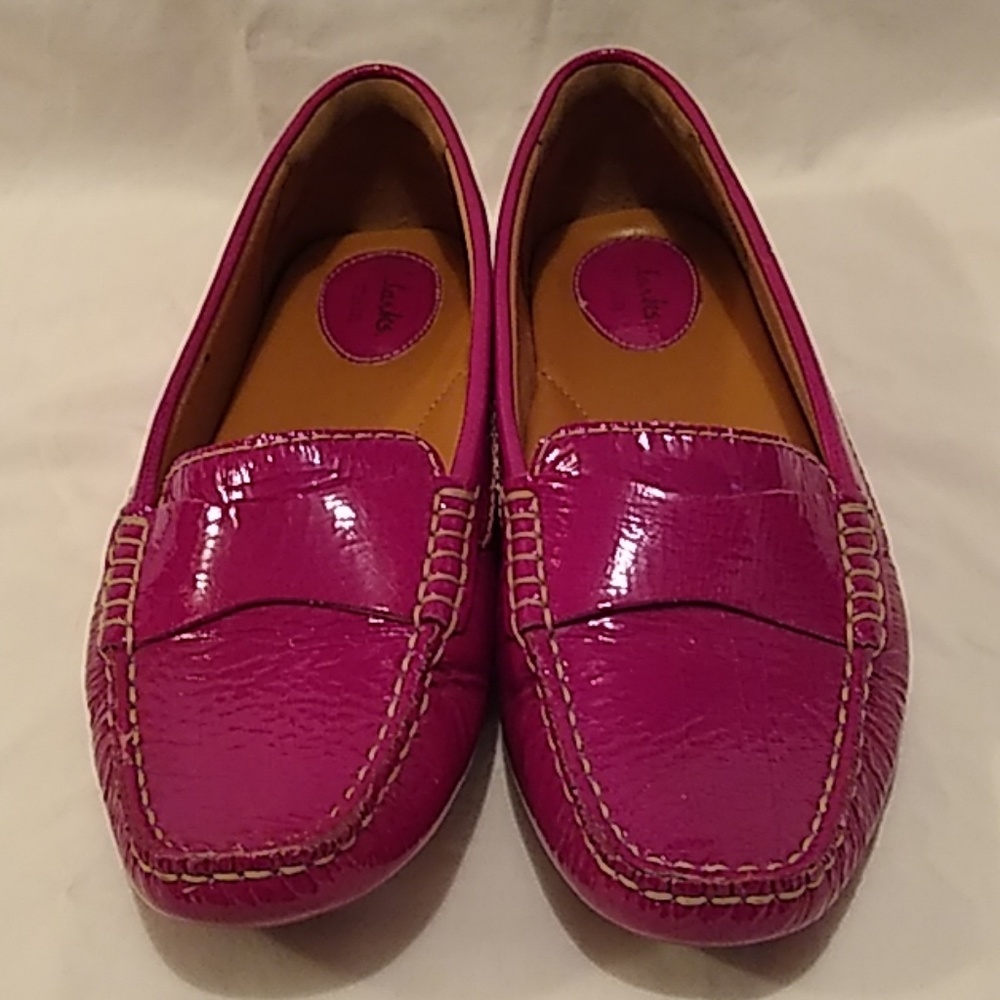 Clark's Pinkish Purple Loafers Flats Shoes Size 8